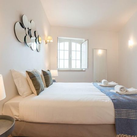Alfama Modern Two-Bedroom Apartment W/ River View And Parking - By Lu Holidays Lisboa Εξωτερικό φωτογραφία