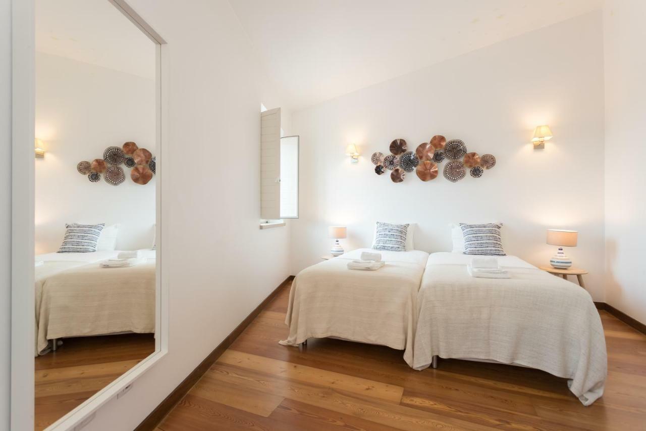 Alfama Modern Two-Bedroom Apartment W/ River View And Parking - By Lu Holidays Lisboa Εξωτερικό φωτογραφία