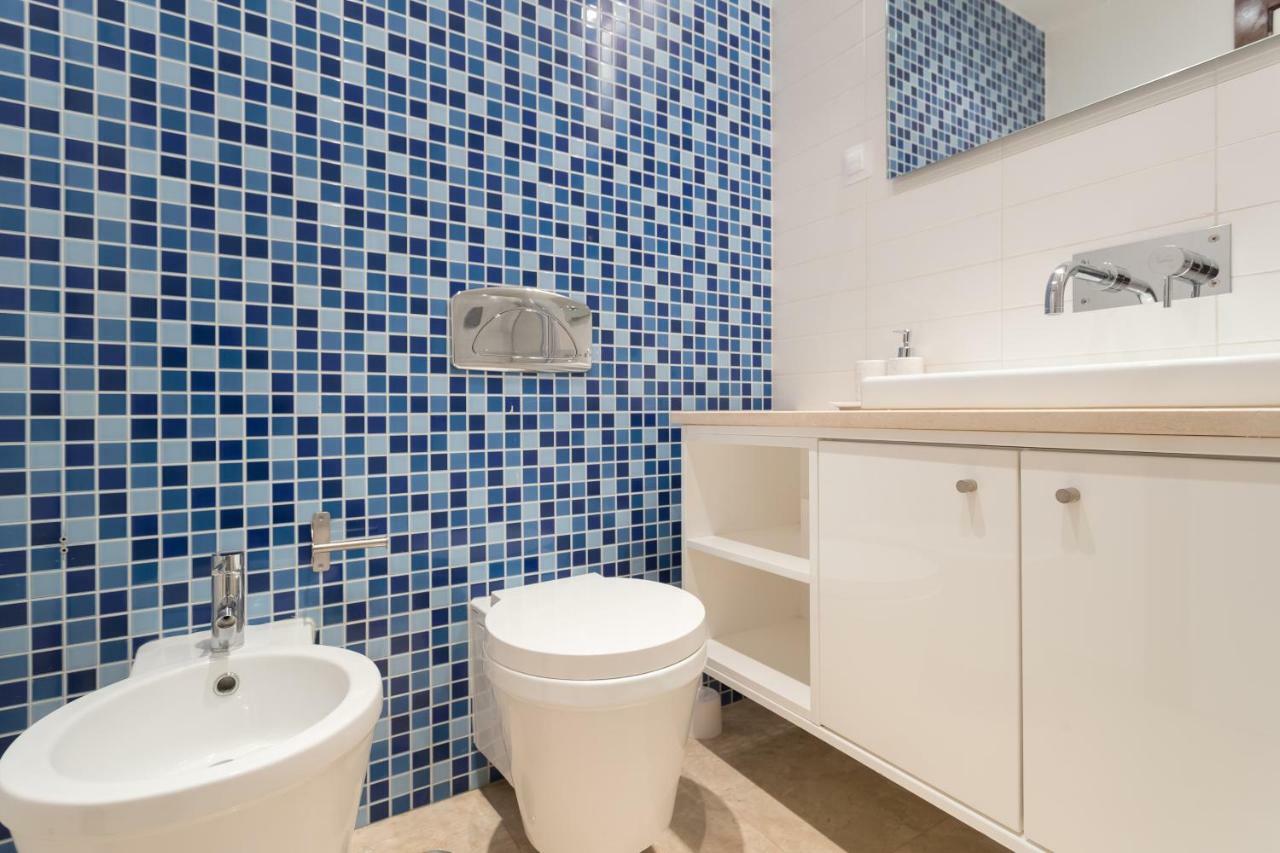 Alfama Modern Two-Bedroom Apartment W/ River View And Parking - By Lu Holidays Lisboa Εξωτερικό φωτογραφία